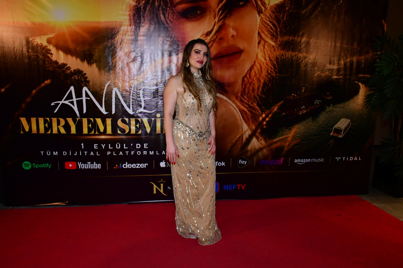 MERYEM SEVİLEN’DEN ANNESİNE DUYGUSAL ARMAĞAN: “ANNE” ŞARKISINI KLİPLENDİRDİ