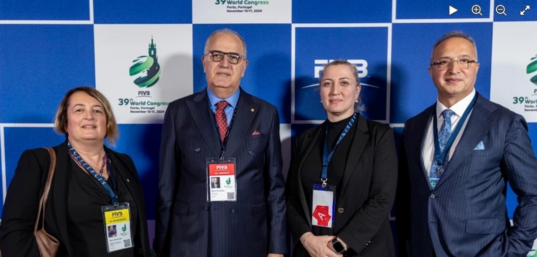 Dünya voleybolunun kalbi Porto’da attı