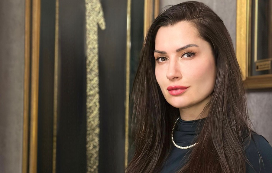 HACER ÖZLEM ÇİÇEK’TEN YENİ KİTAP ‘VAKTİ GELENİN YOLU’