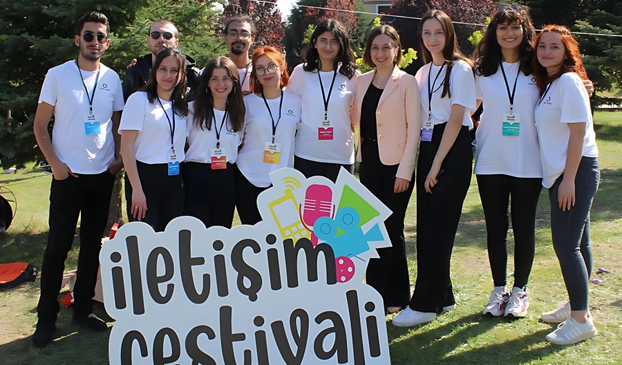 İLETİŞİM SEKTÖRÜ KOCAELİ'DE ÖĞRENCİLERLE BİR ARAYA GELİYOR