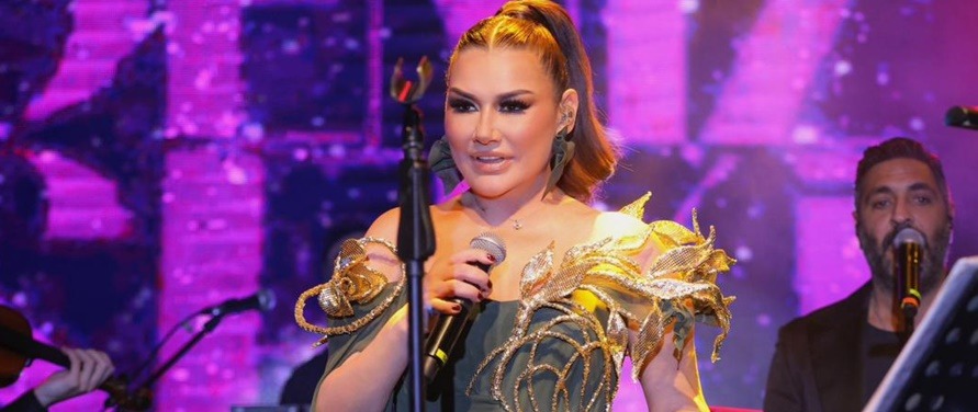DENİZ SEKİ 2026’YA SAHNEDE GİRDİ