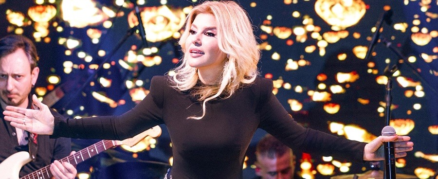 GÜLBEN ERGEN’DEN YILIN FİNALİNE SOLD-OUT ŞOV!